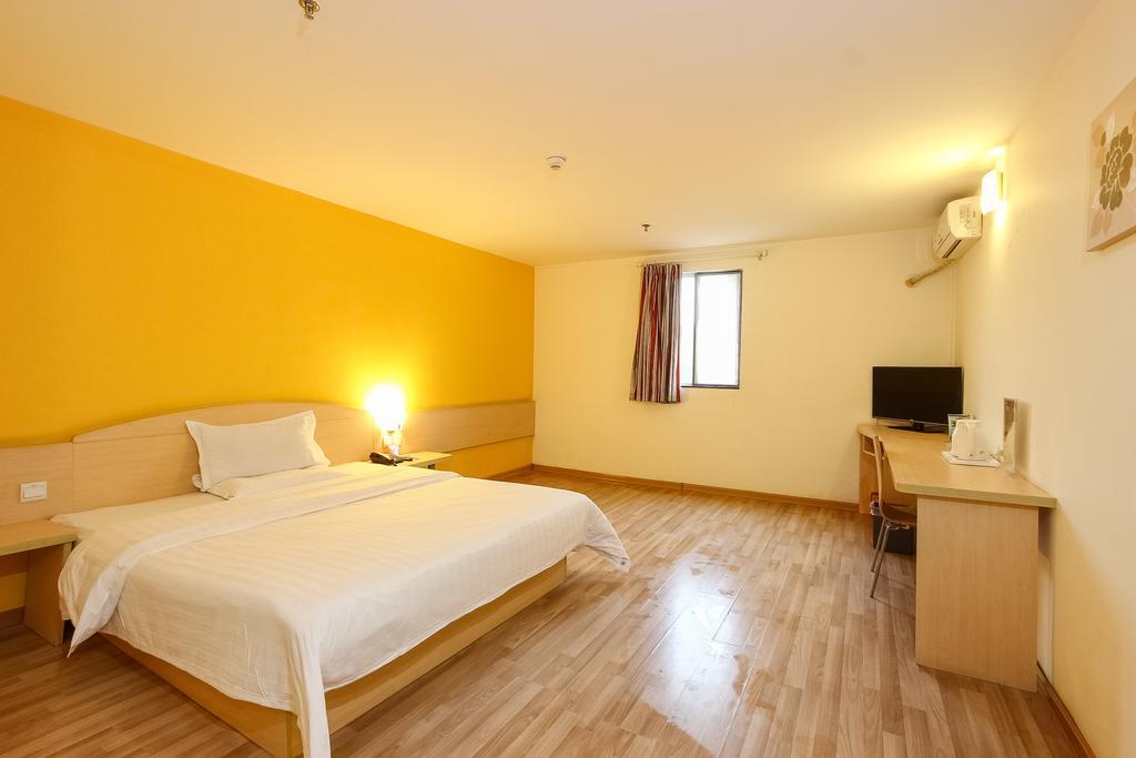 7Days Inn Guangzhou Shijing Jinbi Xincheng Exteriör bild