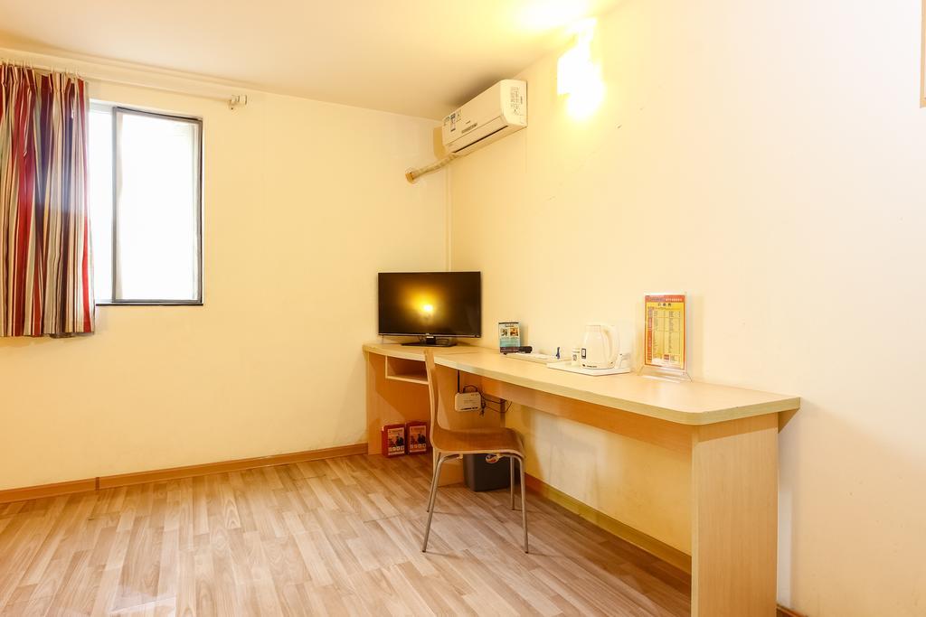7Days Inn Guangzhou Shijing Jinbi Xincheng Exteriör bild